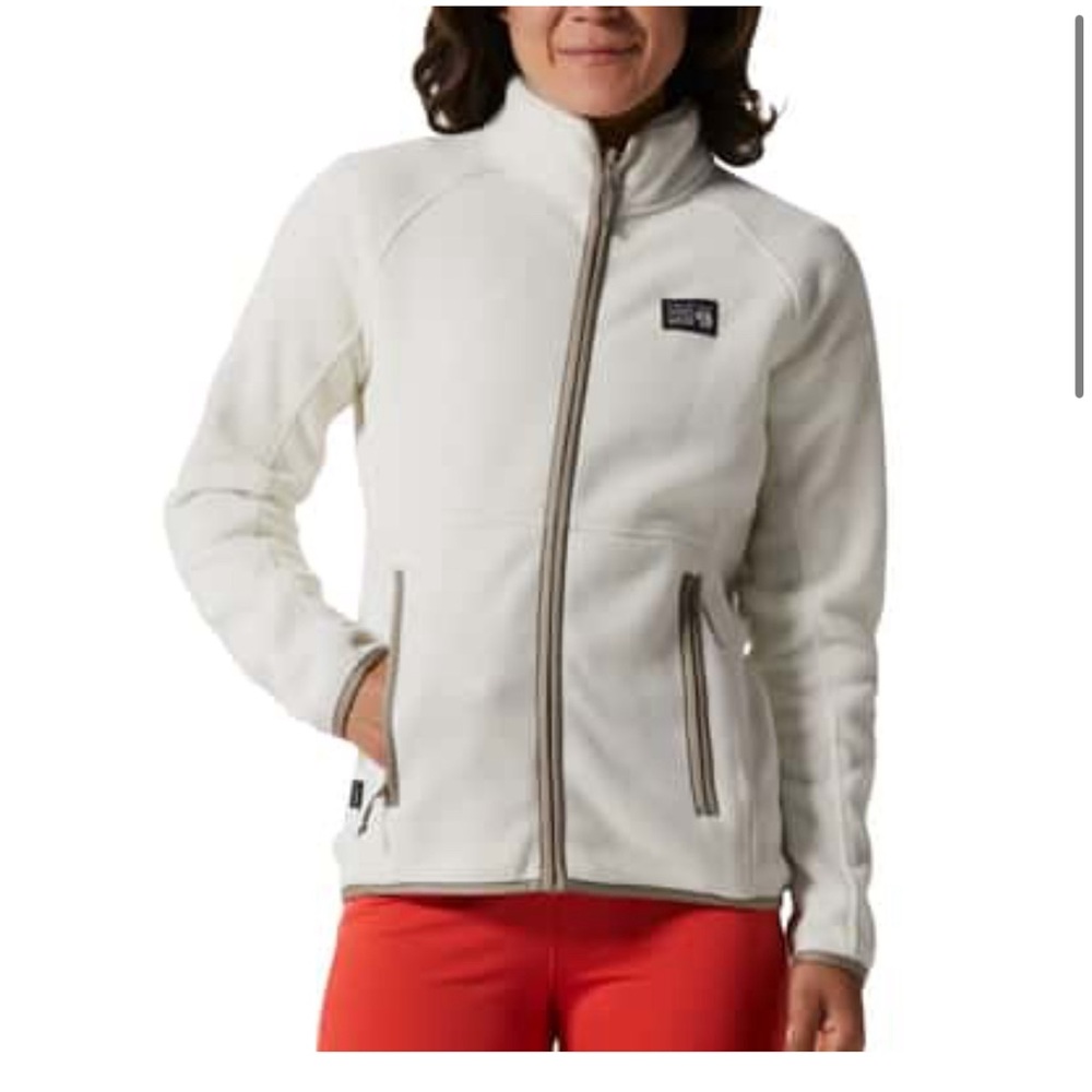 Mountain hardware women’s polartec double brushed jacket. White. Size Medium.